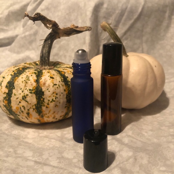 Cinnamon Bun Essential Oil Blend - Picture 3 of 11